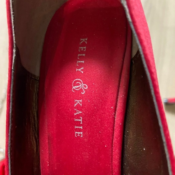 Kelly & Katie pumps with matching purse - Picture 7 of 10